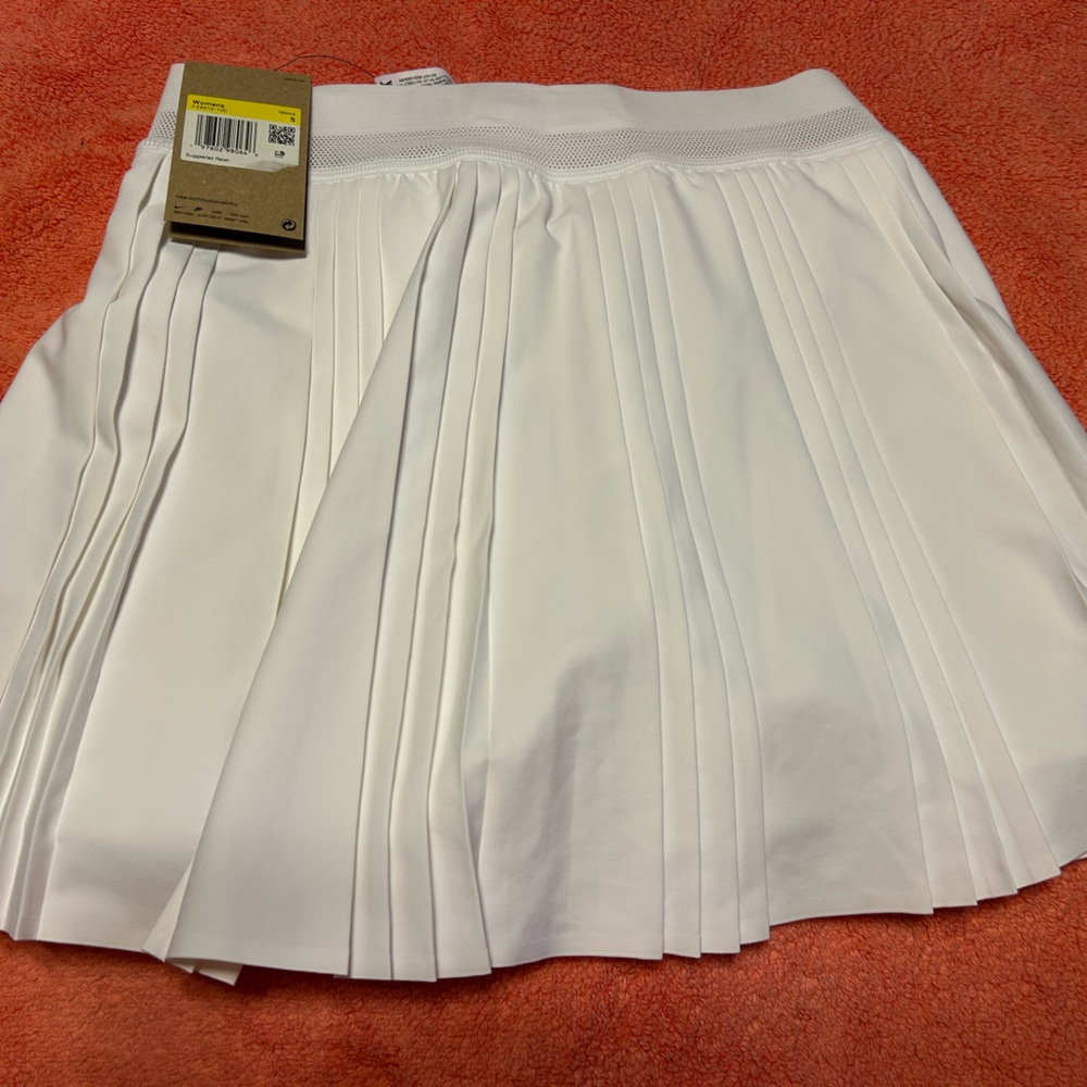 NWT Nike Tennis Skirt - Picture 3 of 9